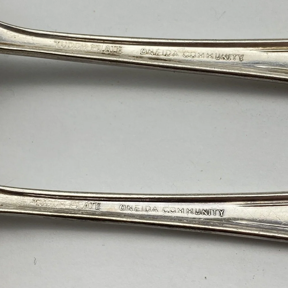 VTG 1946 Oneida Community Tudor Plate‎ Queen Bess II Teaspoons 4 Set Silverplate